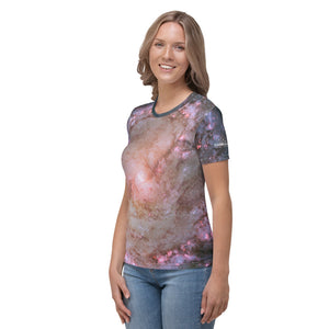 M83 Spiral Galaxy by Hubble Fitted T-Shirt
