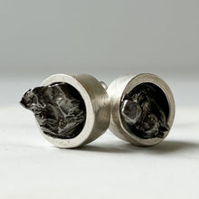 Load image into Gallery viewer, Meteorite Round Post Earrings