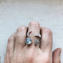 Load image into Gallery viewer, Moon Phases Sculptural Ring